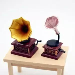 인형의 집 빈티지 축음기 모델 거실 액세서리 DIY 롤플레잉 장면 장 선물 장식