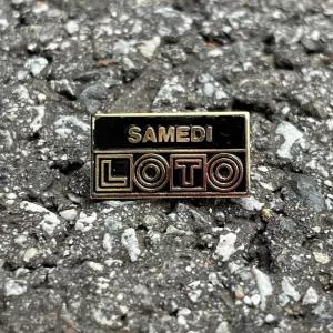 가다컴퍼니 LOTO SAMEDI 로토 토요일 프랑스복권 브랜드 프랑스뱃지 빈티지뱃지 A349