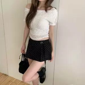 옷자락 여자 여름코디 플라워 레이스 오프숄더 슬림핏 크롭 반팔 티셔츠