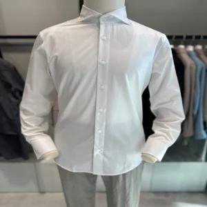 지이크 SIEG 와이드카라 슬림핏 스탠다드 셔츠 PKB5561 577497