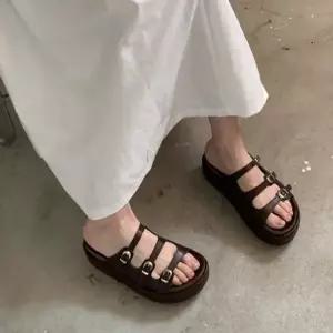 트리플 버클 스트랩 플랫폼 슬리퍼 샌들 슈즈 6SS 버클스트랩 플랫폼 오픈토 스트랩샌들