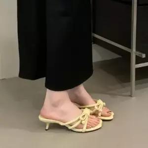 겨울 슬리퍼구두 뮬 하이힐 뮬하이힐 구두슬리퍼