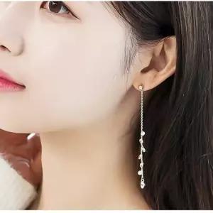 귀걸이 체인 큐빅 드롭 선물 럭셔리 은침 크리스탈 실버 체인귀걸이 선물 물림 큐빅