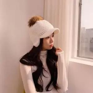 TBZ 소프트 니트 토끼 겨울 폼폼 귀마개 캡 빵모자 3Color-WFNH29F