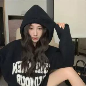 [하프클럽/셀럽하우스]캐주얼 스웨터 여자 4컬러 겨울 루즈핏 후드니트 레터링