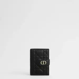 디올 MUST IT_Dior Caro Dandelion 카드 지갑 블랙 서플 까나쥬 송아지 가죽