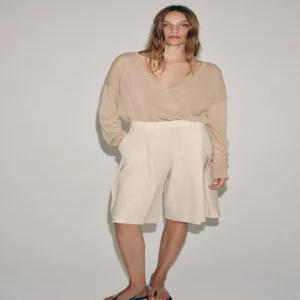 ZARA 파인 니트 브이넥 스웨터 - 베이지 핑크 8779/006/942