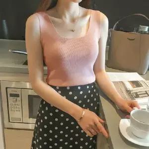 셀럽하우스 핑크 니트탑 스커트 코디 여성 나시티 이너탑 골지 기본 여름