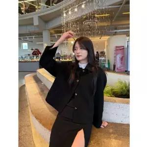 [롯데백화점]씨씨콜렉트 베이직 카라 핸드메이드 숏 코트 C261MSG502