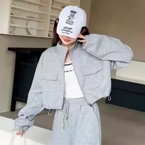 [하프클럽/]크롭 집업 트레이닝 하이넥 점퍼