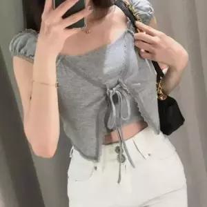 레이스 리본 크롭 볼레로 레이어드 반팔티 페미닌 슬림핏 탑