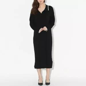 [하프클럽/셀럽하우스]카라 배색 루즈핏 심플 일자 데일리 긴팔 니트 원피스