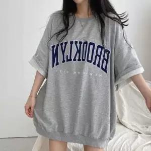 [하프클럽/셀럽하우스]4색 반팔 빅사이즈 맨투맨 여자 스타일 티셔츠 오버핏