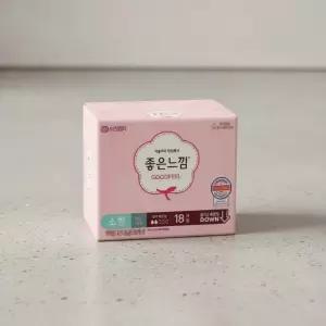 좋은느낌 오리지널 울트라 소형 생리대 18매 3팩 총 54매
