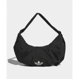매장정품 아디다스 ADIDAS 크링클 버전 라지 사이즈 클라우드 숄더 백 - 블랙 KA9271 298180