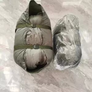 군대침낭 침랑 캠핑용품 제품 군용 동계용 침낭 일체형