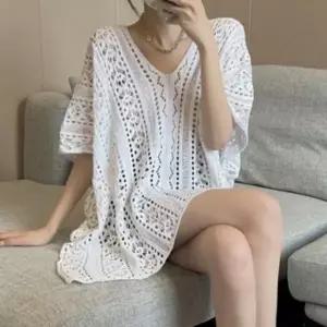브이넥 펀칭 니트 비치 커버업 시스루 긴팔 티셔츠