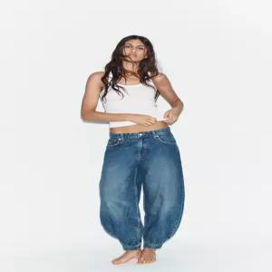 ZARA JEANS TRF BALLON TRABILLA TIRO MEDIO - 블루 3607/010/400