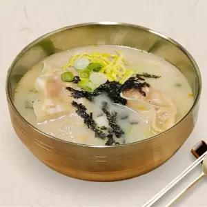 푹 끓인 사골육수 왕만두 떡국 748g x 1팩