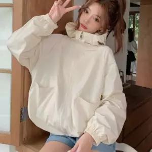 캠핑 룩 윈드 브레이커 후드 집업 점퍼 바 봄남성