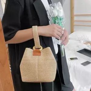 여성 고리 밀짚 깜끔 디자인 체인 스트랩 크로스백 여름 가방 여자 왕골 비치백 여행