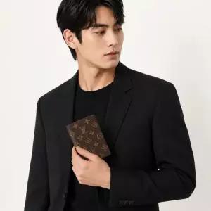 루이비통 카드지갑 패스포트 커버 모노그램 M64502