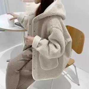 셀럽하우스 데일리 보아 후드 양털점퍼