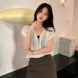 [옷자락]여자 데이트룩 브이넥 시스루 크롭 루즈핏 니트 조끼_P429700965