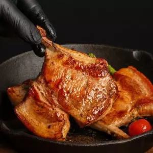 [육해공] 한돈 1등급 돈스테이크 600g (150g x 4팩)