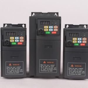 zukedVFD AC220V 380V 0.7 1.5 2.2 KW 가변 주파수 드라이브 변환기 인버터 속도 제어기 3상 모터용