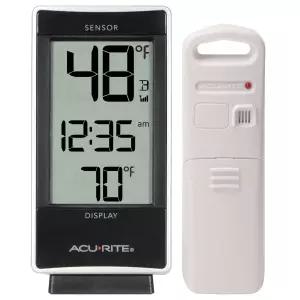 실내외 온도가 있는 AcuRite 02059M 디지털 온도계 흰색