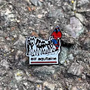 가다컴퍼니 ELF AQUITAINE 엘프 아키텐 시베리안허스키 썰매개 프랑스뱃지 빈티지뱃지 핀브로치 A199