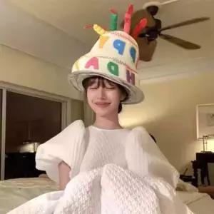생일 케이크 모자 파티용 파티햇 생일축하 고깔 생일 모자