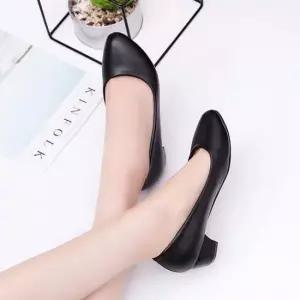 펌프스 3.5cm 블랙 스트랩힐 하이힐 굽없는힐 가보시 통굽힐