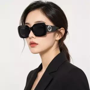 구찌 선글라스 GG1695S 001 스퀘어 뿔테 자외선차단