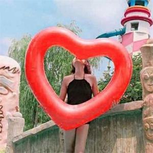 대형 하트 물놀이 튜브 여성 성인 물놀이 튜브 수영장 해변