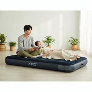 INTEX 듀라빔 캠핑 에어베드 수퍼싱글 발펌프 포함 그린 구성