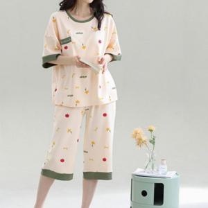 우먼즈 브라캡 내장 미니멀한 여유핏 프리사이즈 투피스 홈웨어 세트