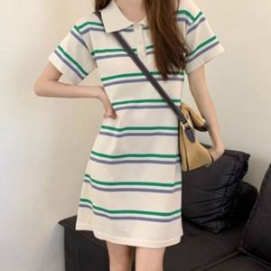 폴로카라 하프슬리브 세로줄 데일리룩 미니멀사이즈원피스룩