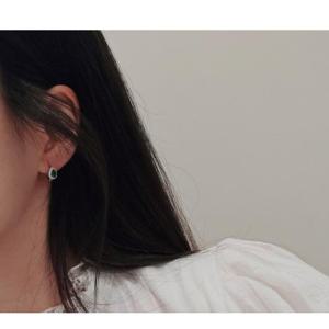 S773 여성 영롱한 에메랄드 포인트 블링블링 물방울 디자인 은 귀걸이 실버925