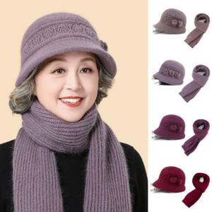 중년 장년 할머니 어머니 겨울 방한 꽃장식 캡모자 머플라 방한 세트