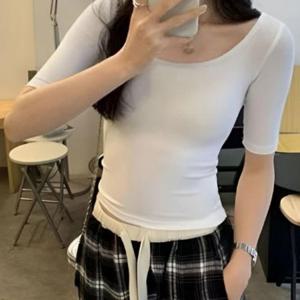 여성 단정한 U넥 탄탄한 골지 슬림핏 반팔티 5부 1P 데일리 자켓 이너