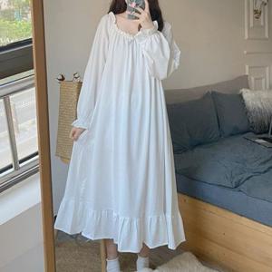 파자마 잠옷 예쁜 여성 화이트 홈웨어 긴팔 원피스 편한잠옷 여성실내복