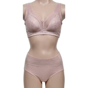 여성스러운 레이스 깔끔한 풀컵브라 맥시팬티 세트
