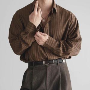 남성 새틴 스트라이프 긴팔셔츠 브라운 루즈핏 광택셔츠