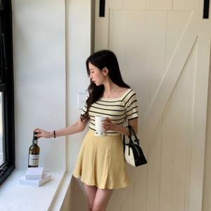 온나핏 미니 마리제 뒷밴딩 플레어 스커트 니트스커트 새틴스커트