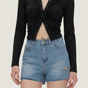 옆트임 컷팅 데님 숏팬츠 청반바지