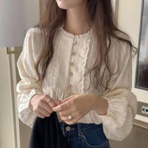 러블리 프릴 핀턱 루즈핏 코튼 블라우스