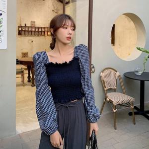 러블리 트렌디 크롭 스퀘어넥 페미닌 스모크 블라우스