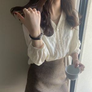 여성블라우스 여성오피스룩블라우스 블라우스 여성기본셔츠 브이넥
